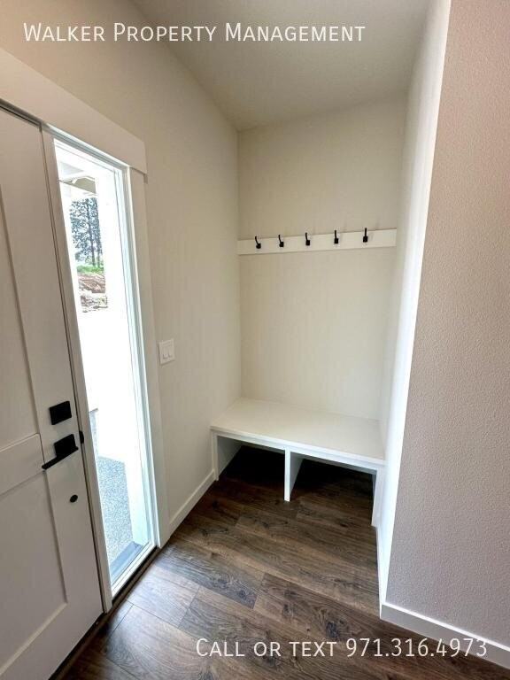 1019 E Rork Ct - Photo 2 of 31