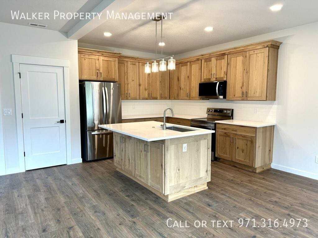1019 E Rork Ct - Photo 5 of 31