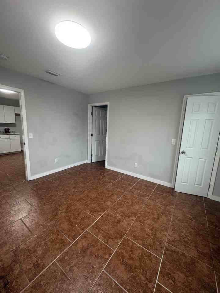 1501 G St #100 - Photo 3 of 9