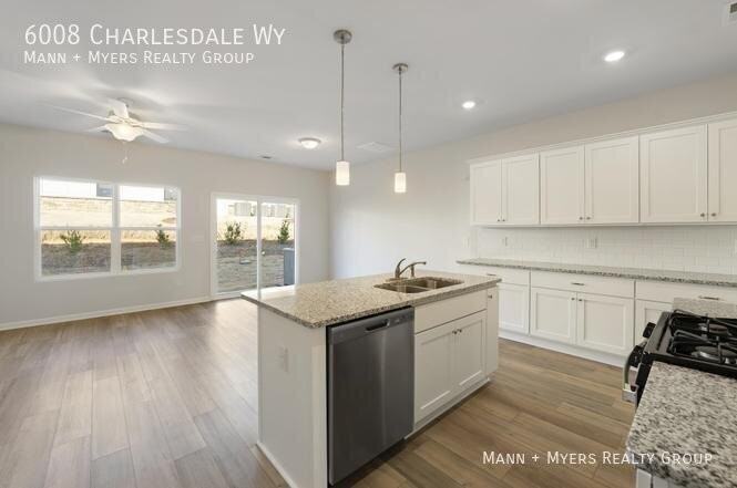 6008 Charlesdale Way - Photo 7 of 20