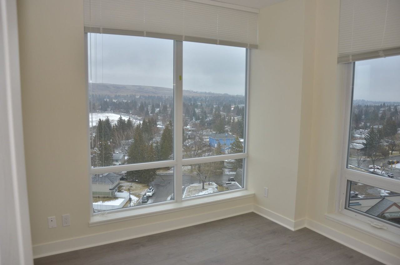 10 Brentwood Common Nw - Photo 2 of 9