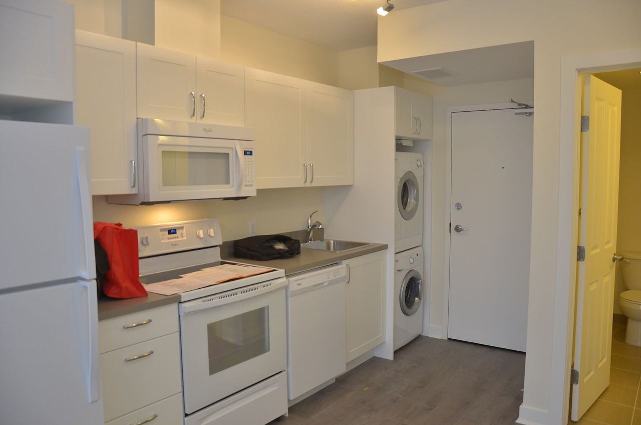 10 Brentwood Common Nw - Photo 4 of 9