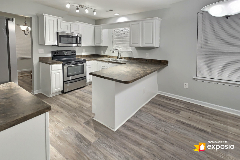 2413 Whetstone Ln - Photo 5 of 12