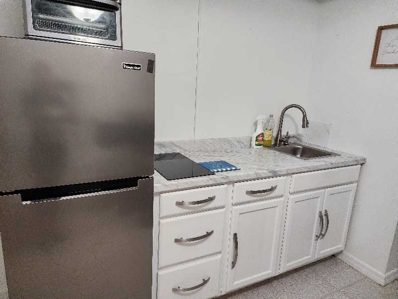 7909 Nw 40th St #C - Photo 2 of 9