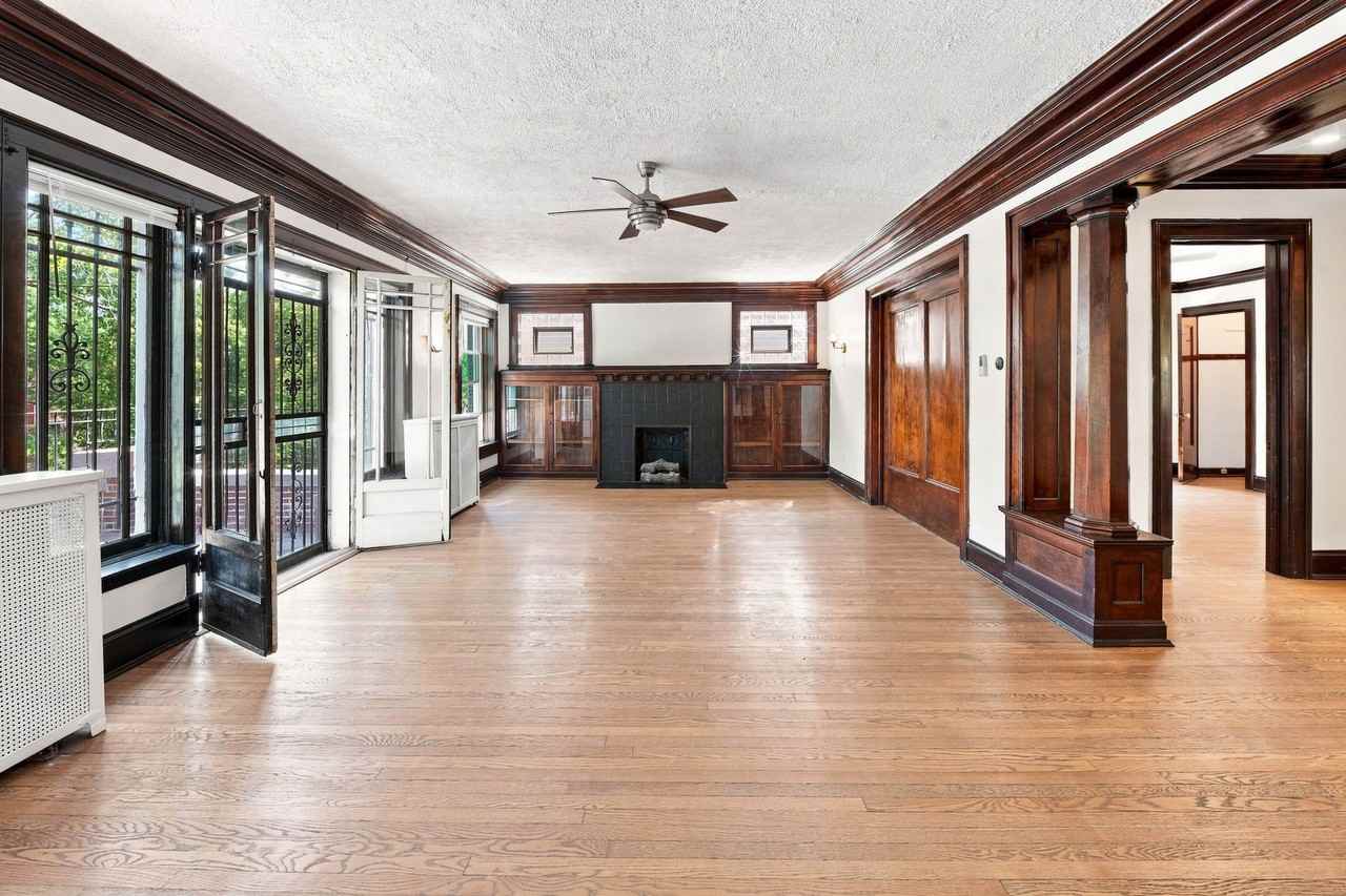 4934 S Michigan Ave #3 - Photo 3 of 17