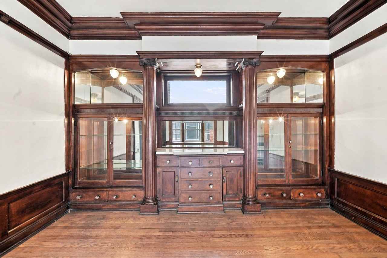4934 S Michigan Ave #3 - Photo 5 of 17