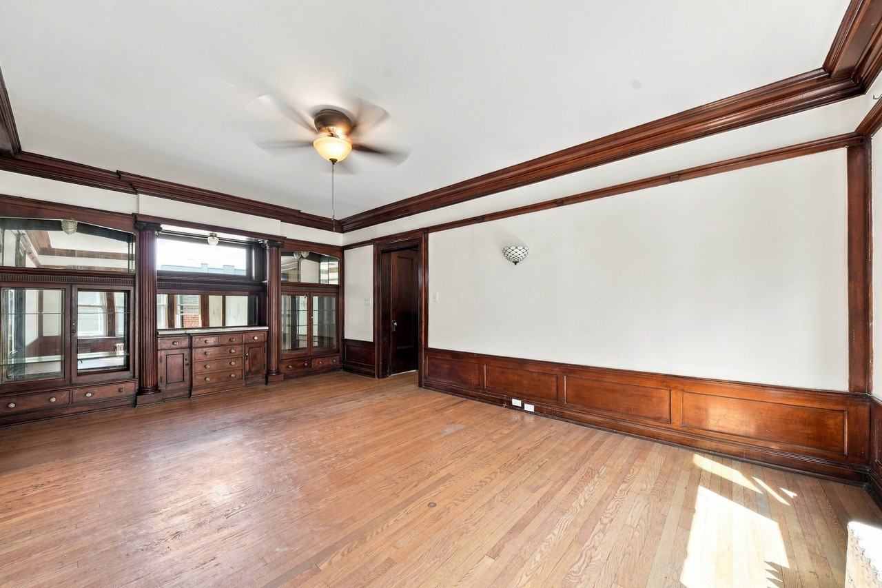 4934 S Michigan Ave #3 - Photo 6 of 17