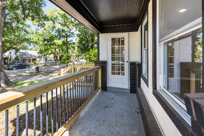 7635 Baltimore Ave - Photo 4 of 19