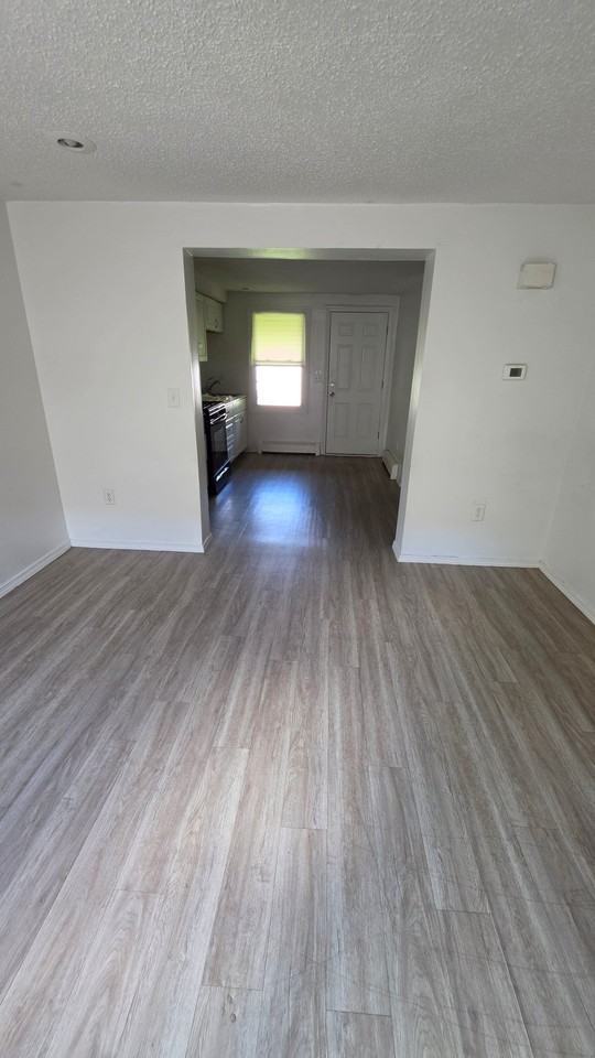 88 Washburn St - Photo 7 of 13