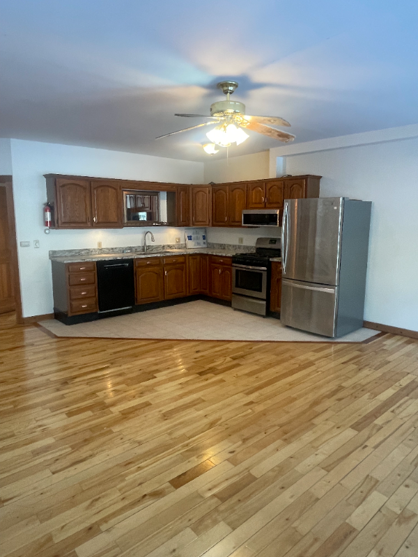 686 Sebago Rd #2 - Photo 4 of 21
