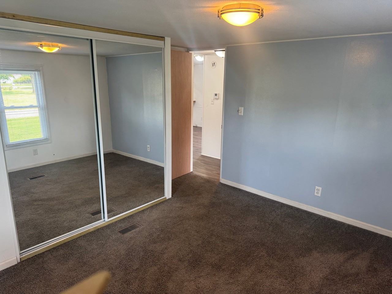 6805 Curran Rd - Photo 7 of 17