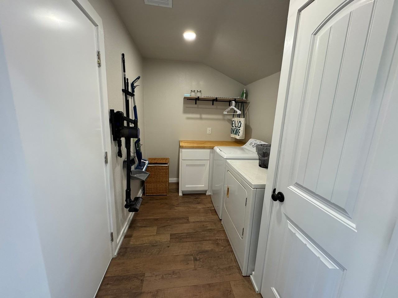 1309 E Seminole Ave - Photo 6 of 16