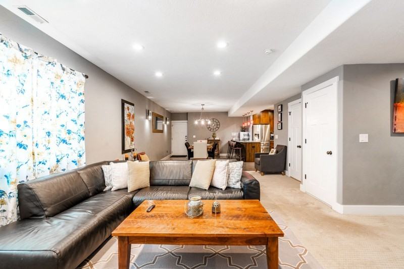 588 Wn - Photo 2 of 8