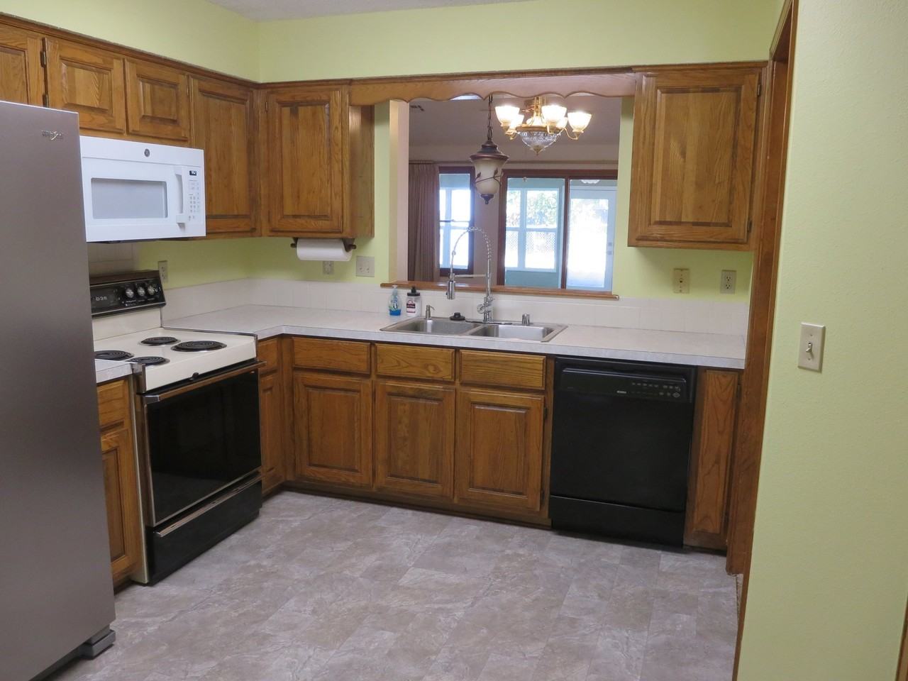 17 Constance Cir - Photo 5 of 15