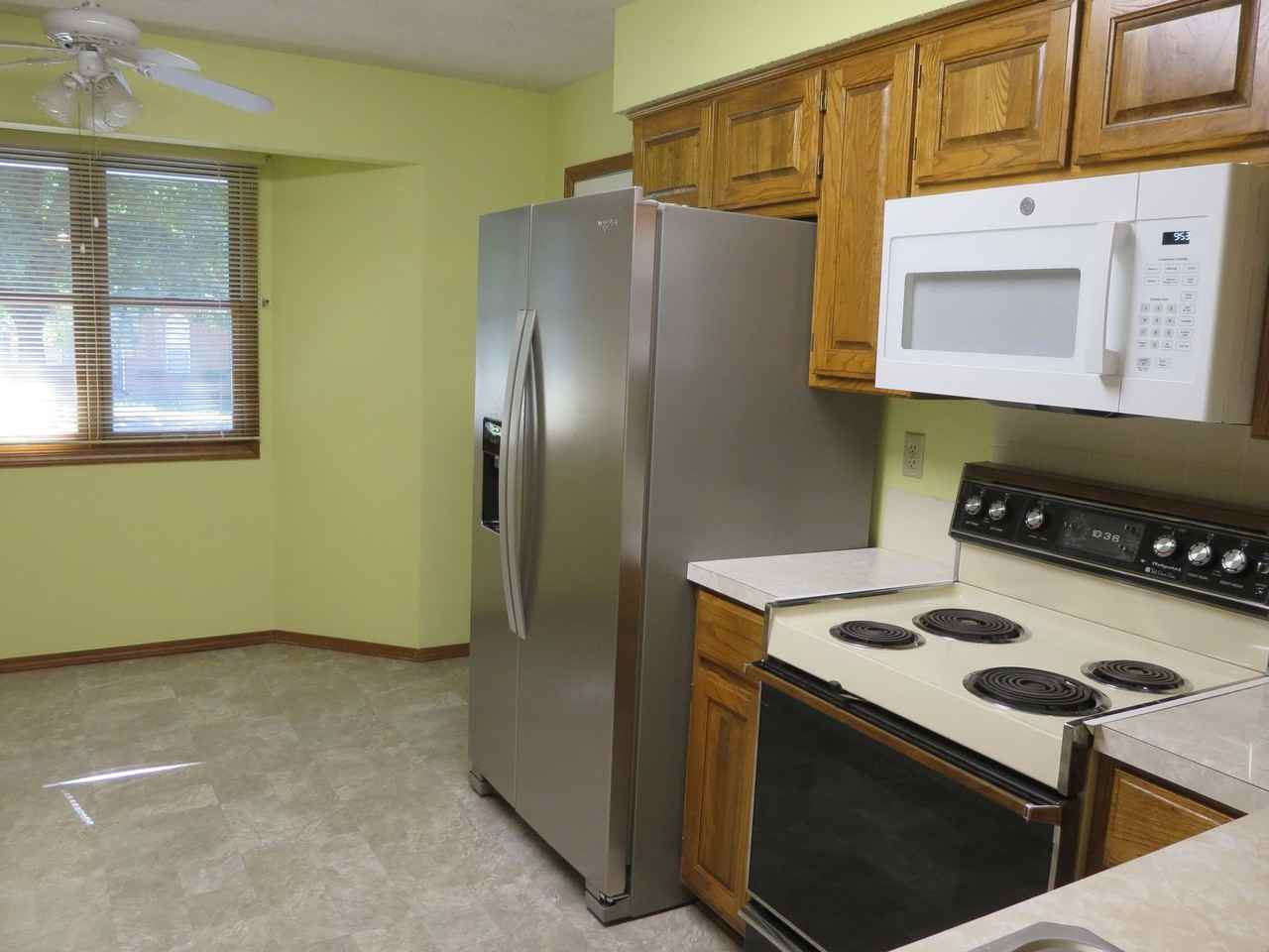 17 Constance Cir - Photo 6 of 15