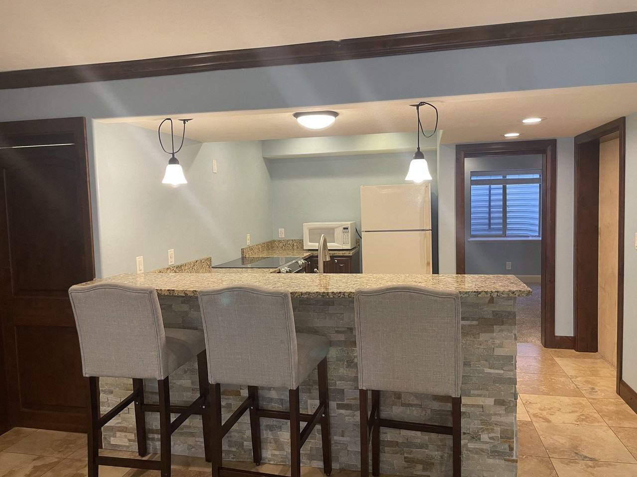 3175 E Peregrine Rd #1 - Photo 4 of 13