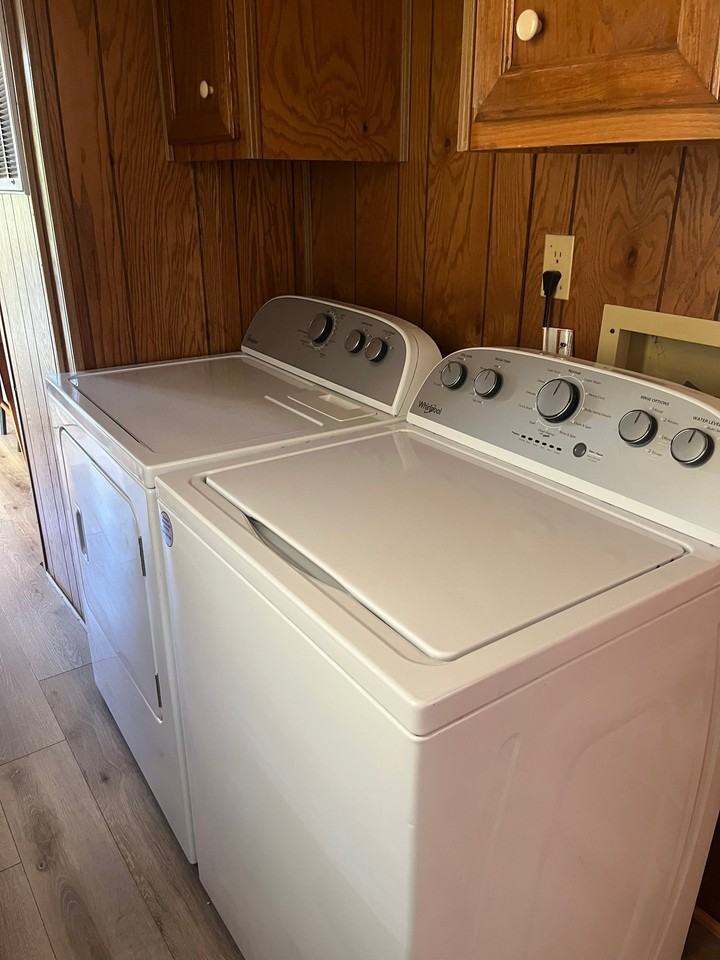 1411 Scott Pond Rd - Photo 5 of 9