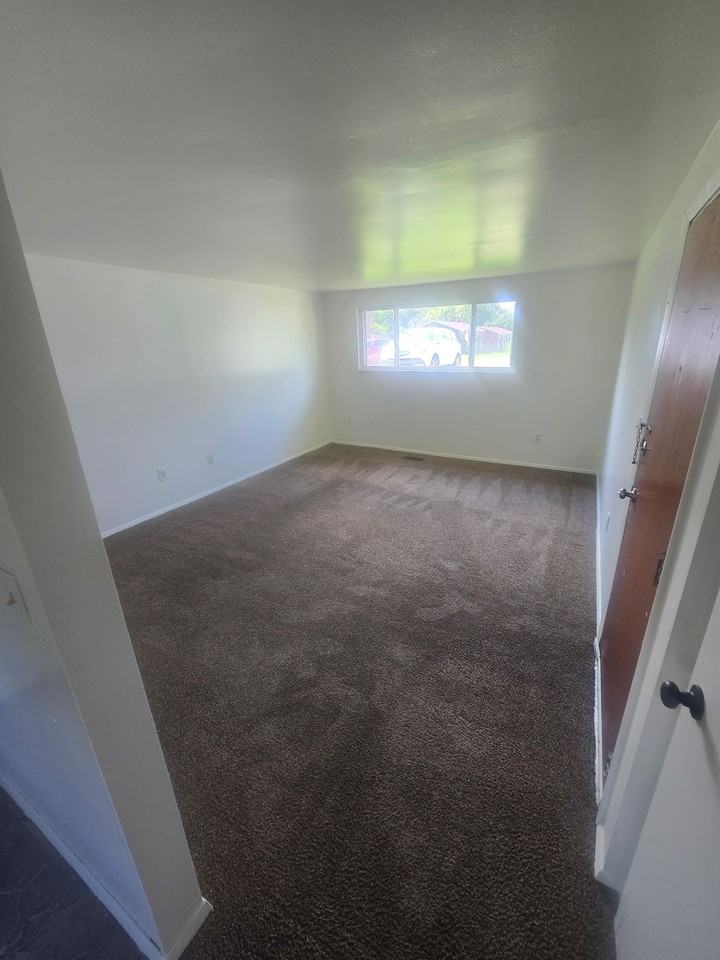 3644 Charlotte Dr #3650 - Photo 2 of 5