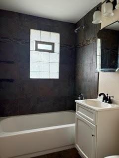 2311 W Plainfield Ave #1 - Photo 2 of 9