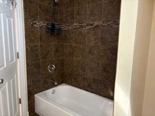 2311 W Plainfield Ave #1 - Photo 5 of 9