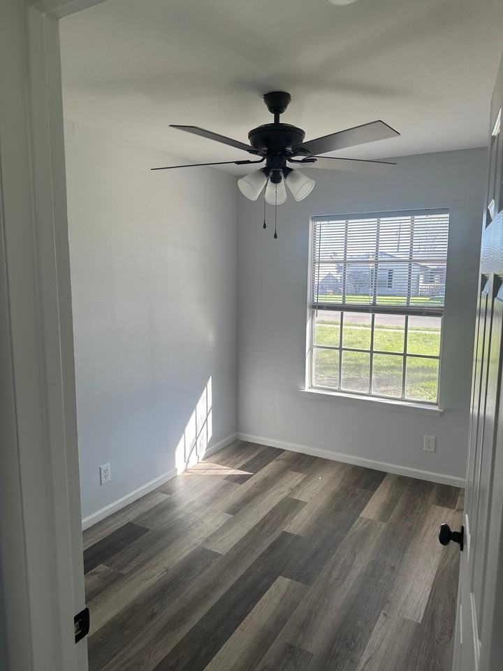 115 Meadow Trail Dr - Photo 7 of 20