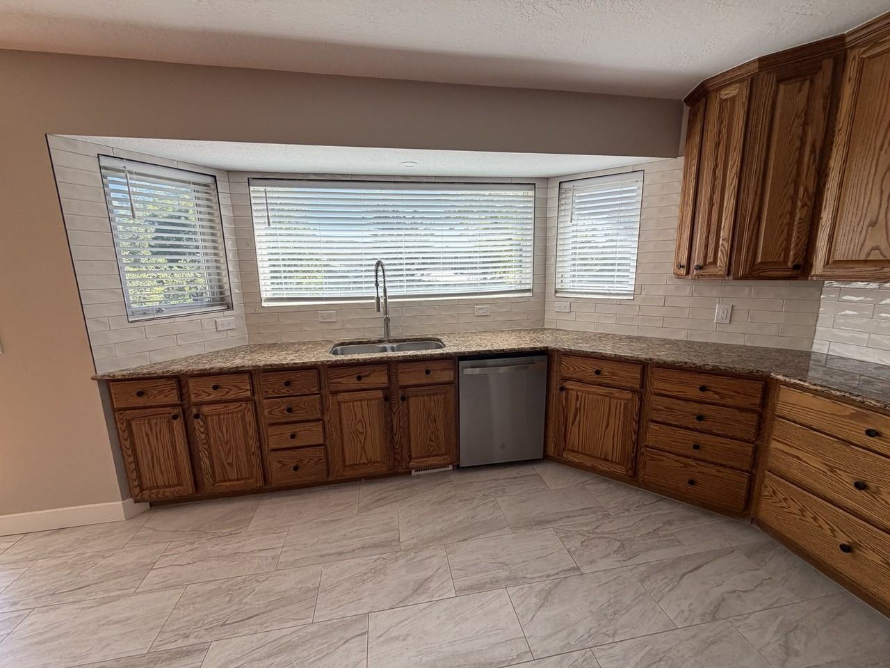 4940 S Atwood Blvd #A - Photo 3 of 20