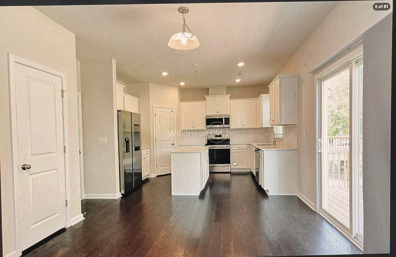 16029 Duval Dr - Photo 4 of 7