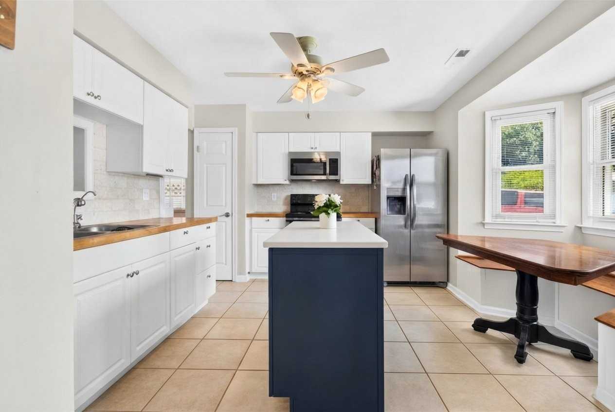1310 Chickadee Ln - Photo 2 of 2