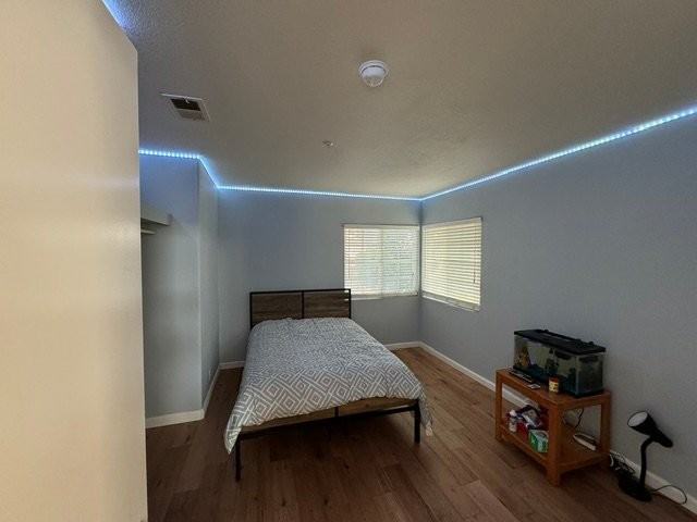 1337 Oak Village Dr - Photo 3 of 9