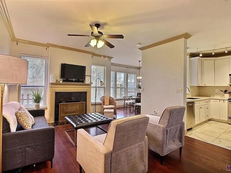 18160 Pinehurst Dr - Photo 6 of 15