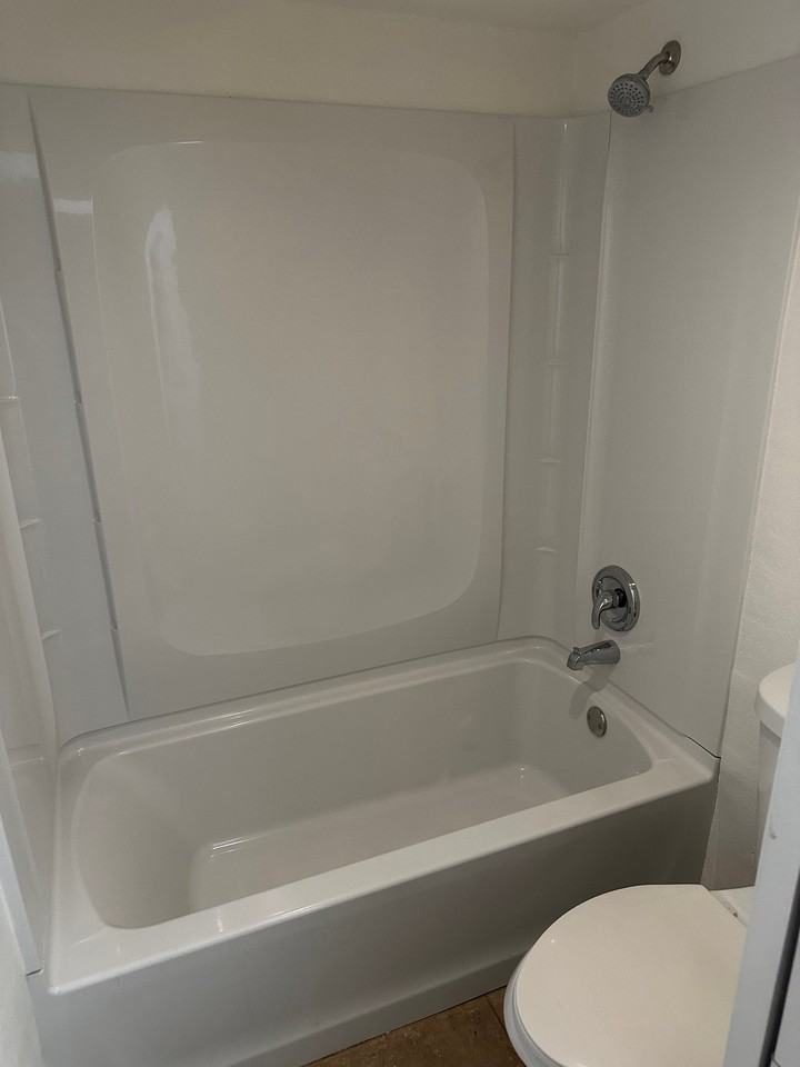 425 E Cullumber Ave #D - Photo 5 of 11
