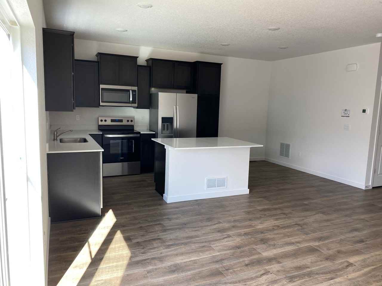 3638 Glenna Pl - Photo 7 of 14