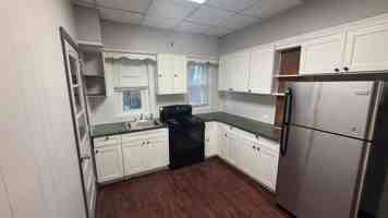 featured image of 136 S Madison St #1