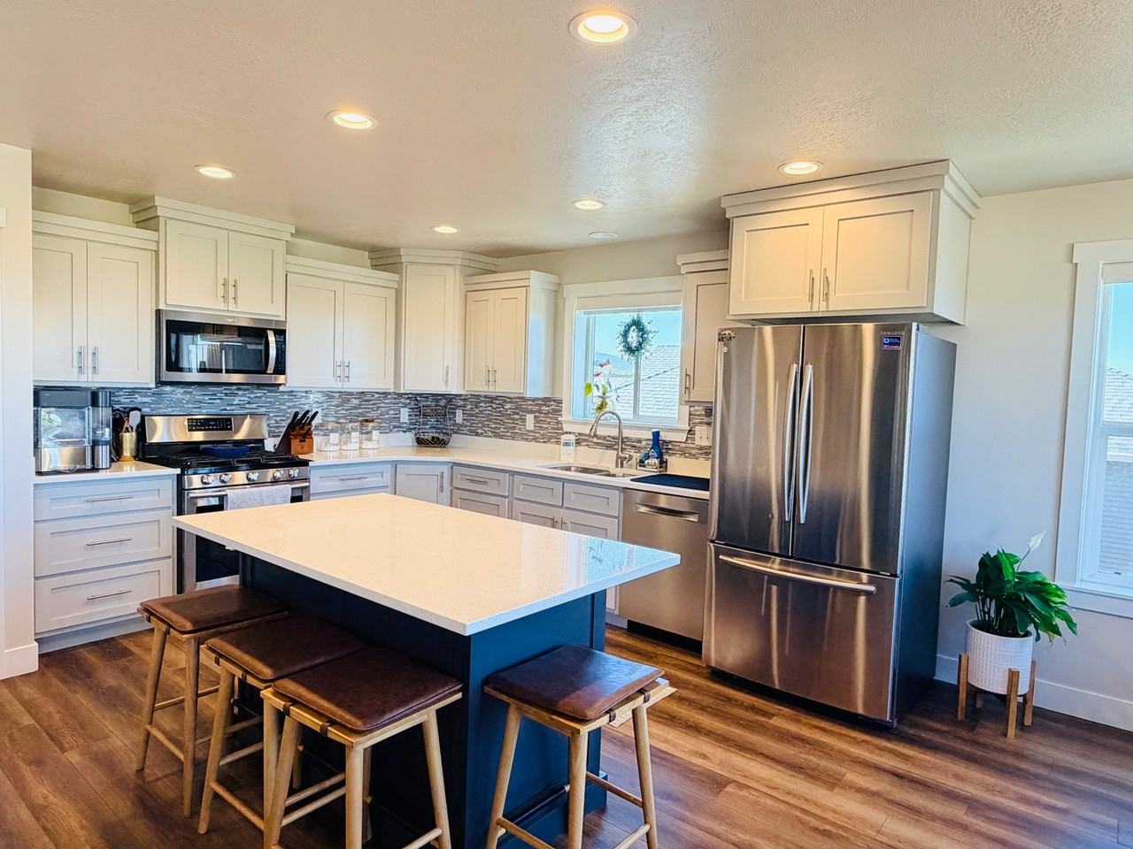 575 Ne - Photo 4 of 20
