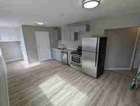 1025 Wn - Photo 1 of 1