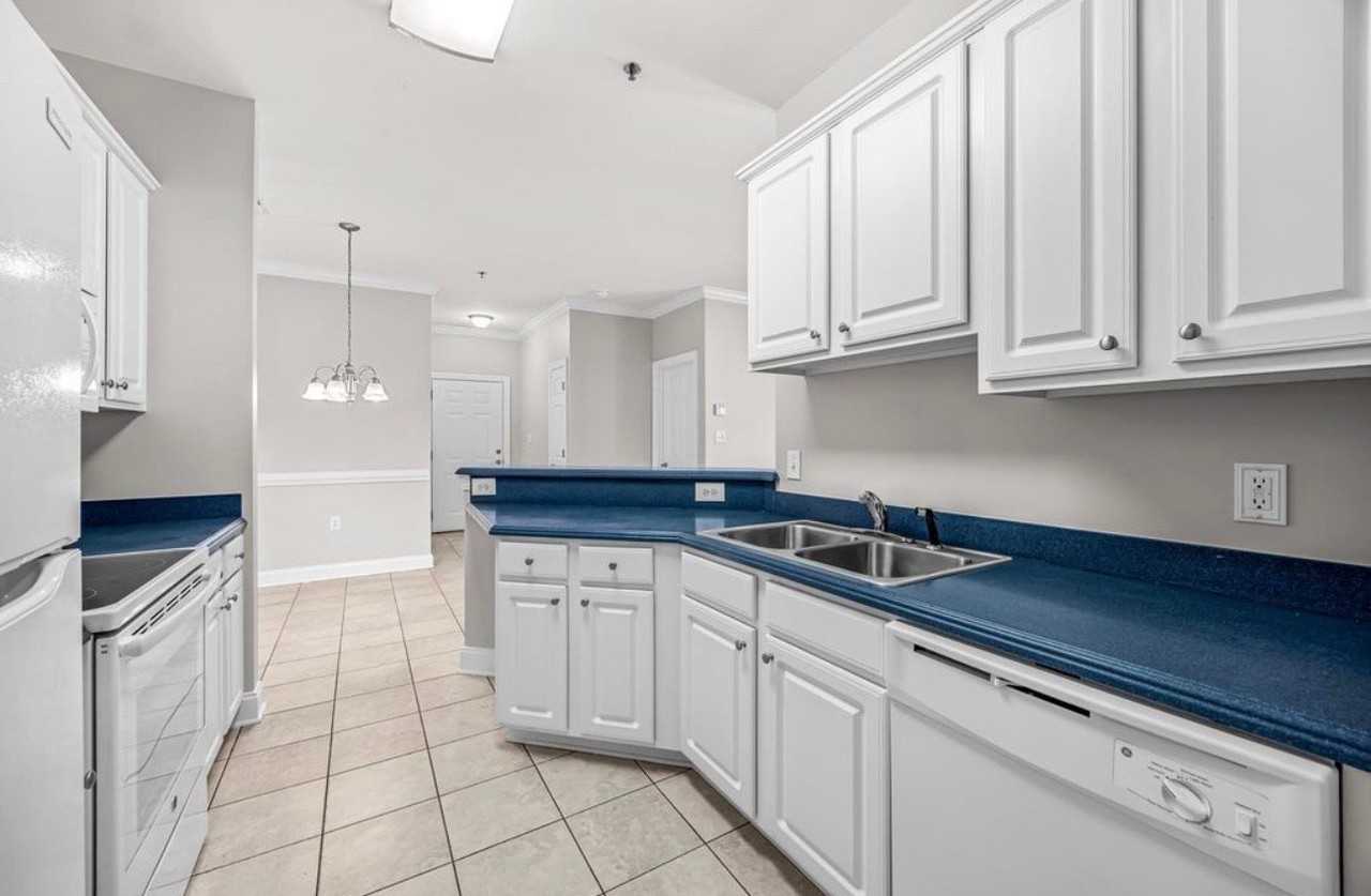 2021 Silvercrest Dr #B - Photo 7 of 16