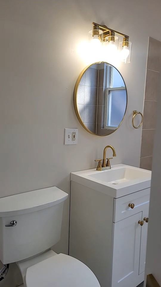 5643 S Wolcott Ave #2ndFL
