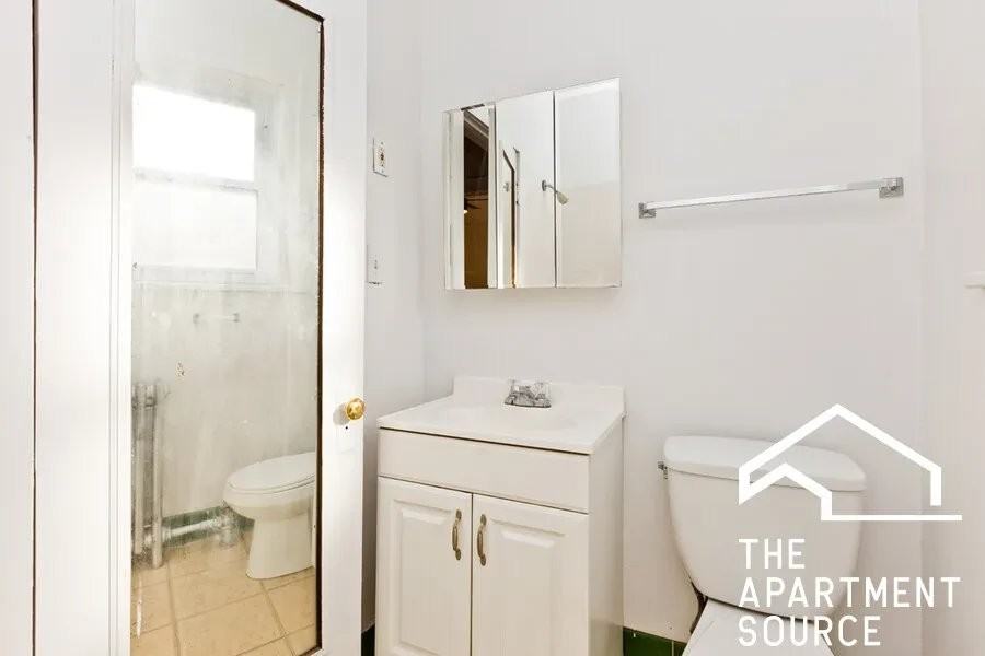 7542 Adams St - Photo 5 of 6