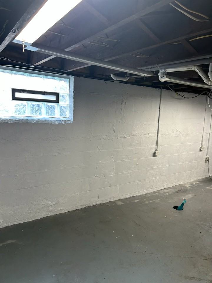 1610 Pettibone Ave - Photo 2 of 20