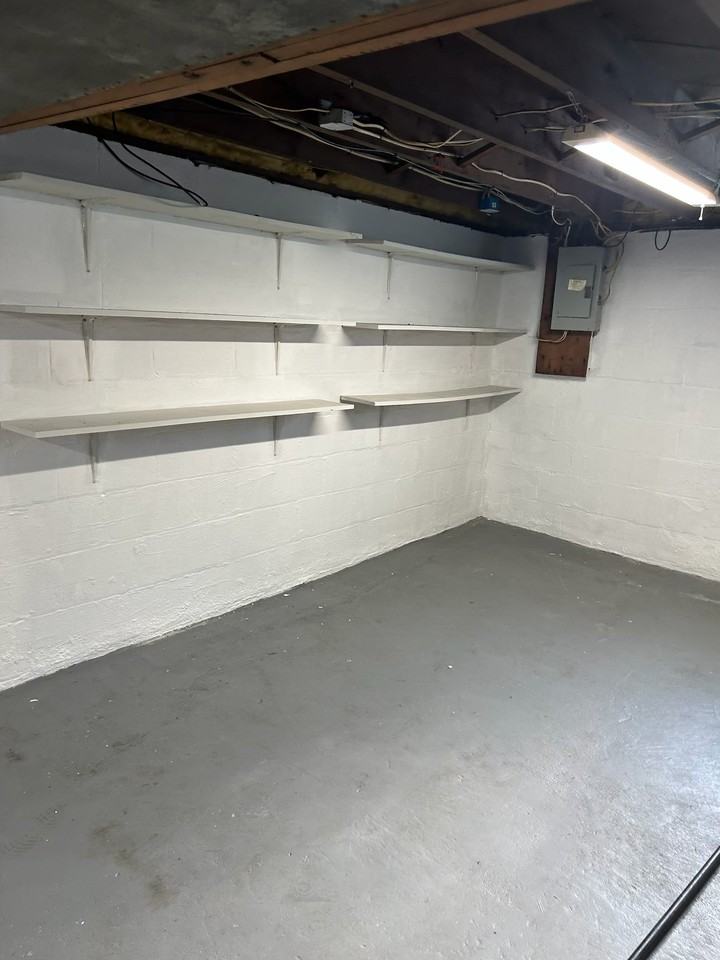 1610 Pettibone Ave - Photo 3 of 20