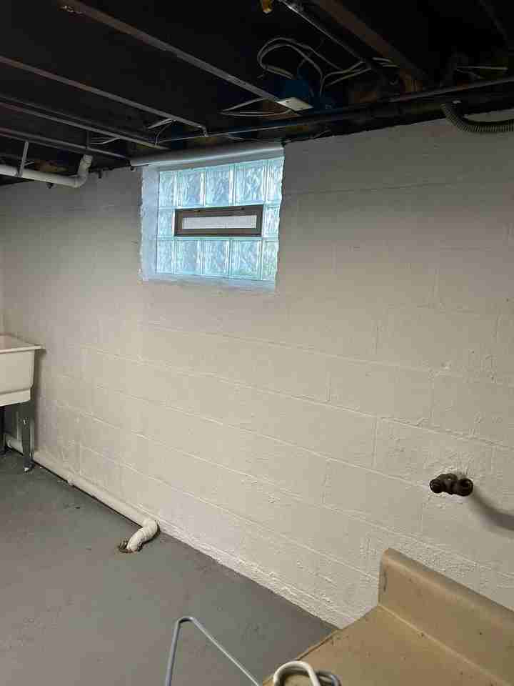 1610 Pettibone Ave - Photo 6 of 20