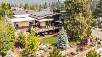 featured image of 2083 Nw Lemhi Pass Dr