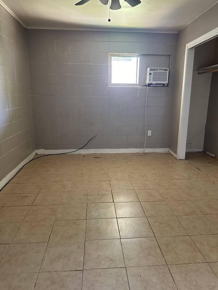 519 N Bonner St #519 - Photo 6 of 9