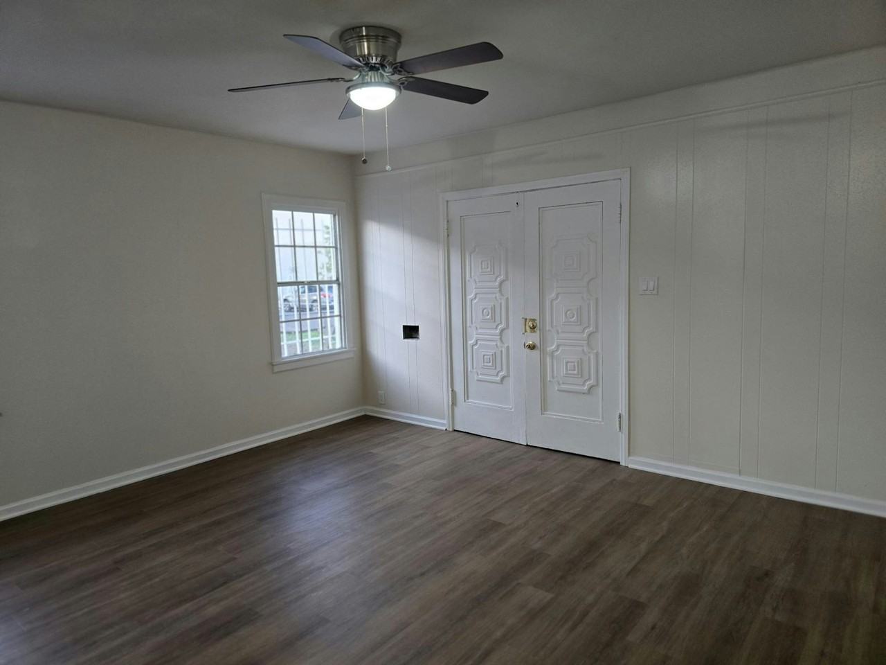 916 West 59th Place, Unit A - Photo 2 of 18