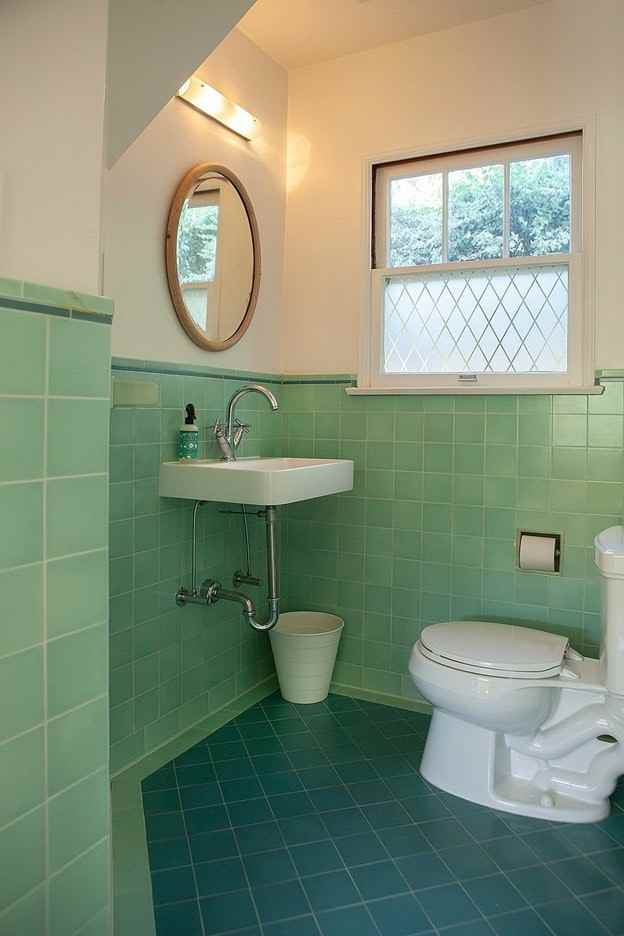 2415 Meadow Valley Terrace - Photo 3 of 12