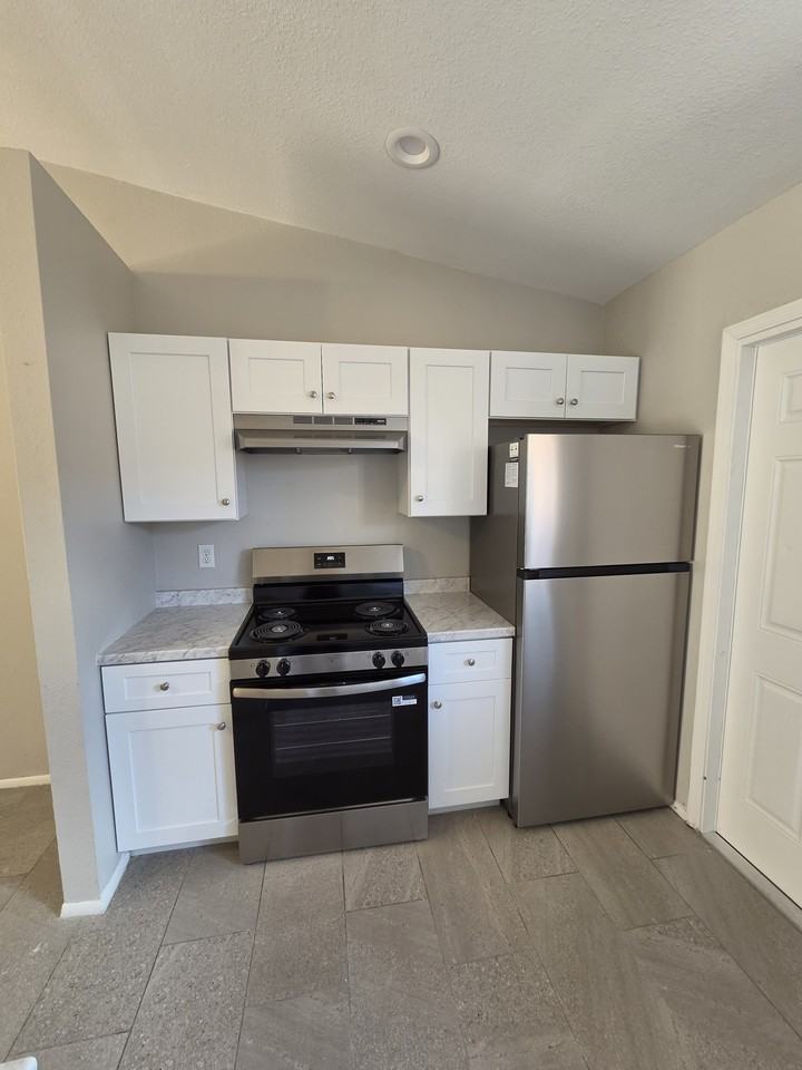 6245 E Glencove Cir #3 - Photo 5 of 22