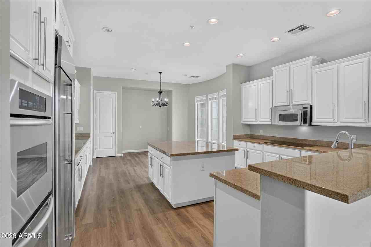 30382 N 72nd Pl - Photo 7 of 32