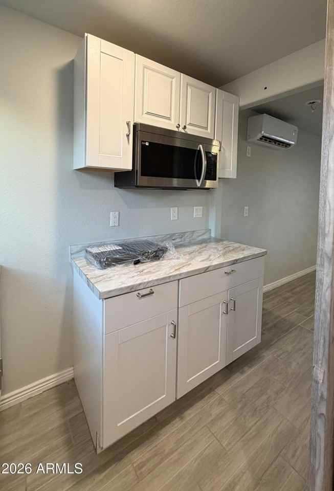 11329 W Duluth Ave - Photo 7 of 14