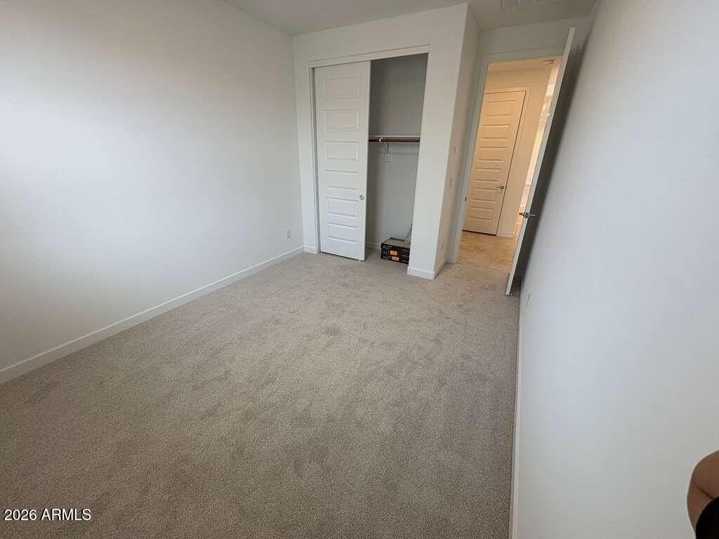4517 E Kenneth Ln - Photo 3 of 38