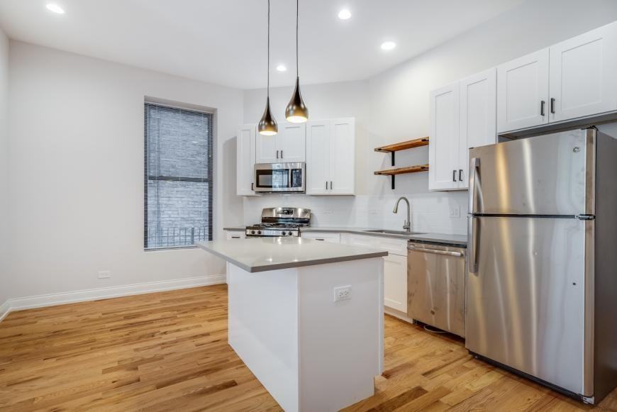 5407 S Harper Ave - Photo 7 of 10